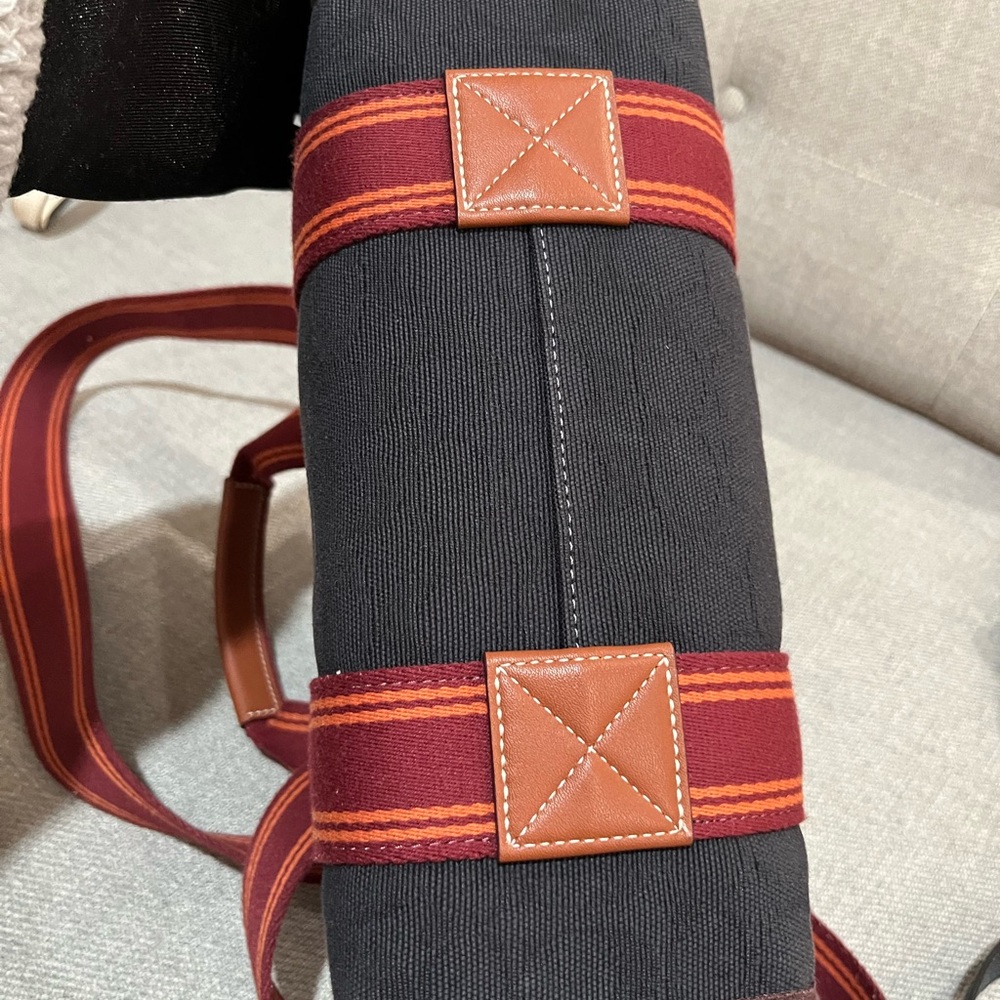 Coach bag . - Picture 2 of 5